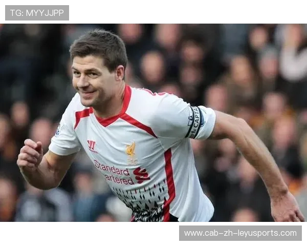 中场球员在训练中被赋予传球节奏控制任务,比赛掌控力加强 中场球员在训练中被赋予传球节奏控制任务,比赛掌控力加强