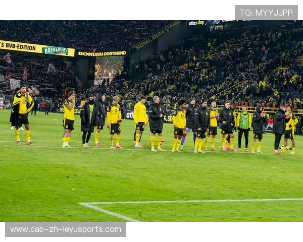 多特蒙德瞄准速度型德甲边后卫,重塑攻防新格局 多特蒙德瞄准速度型德甲边后卫,重塑攻防新格局