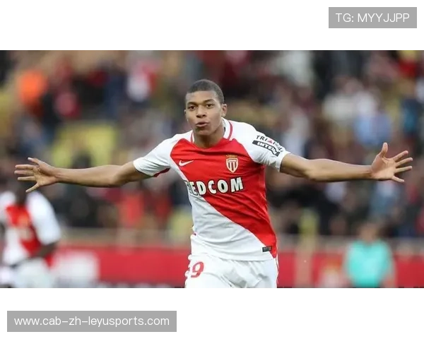 姆巴佩反击威胁持续存在——从战术洞察到日常训练的全景解码 姆巴佩反击威胁持续存在——从战术洞察到日常训练的全景解码